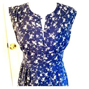 Quicksilver short blue floral dress